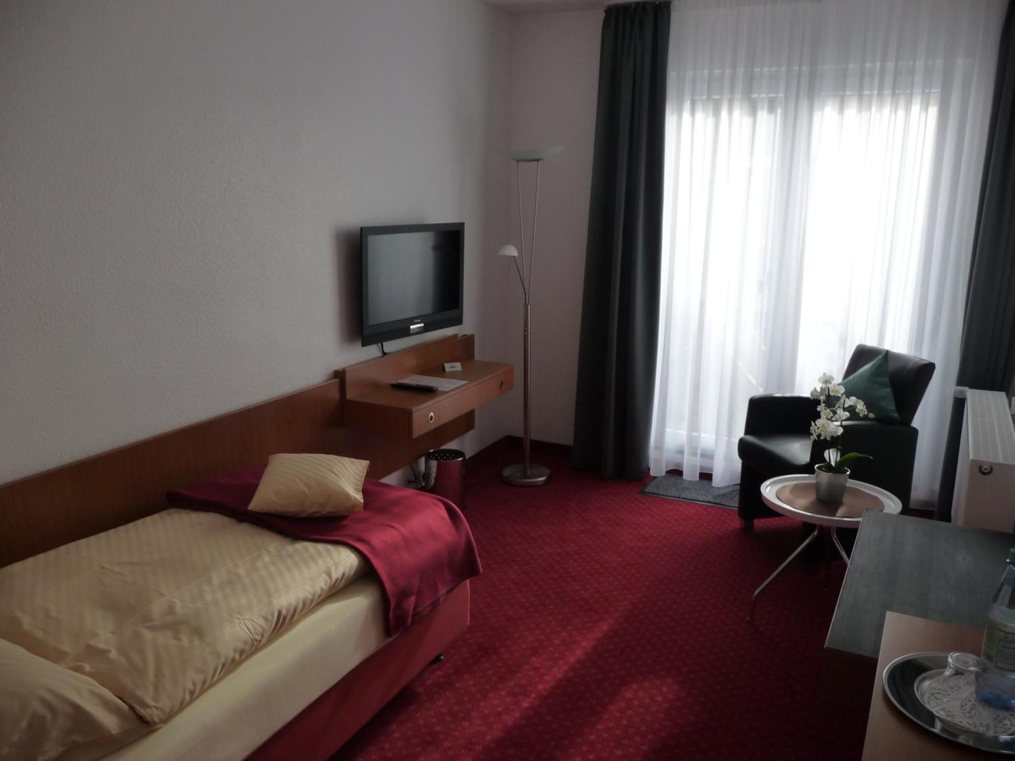 Hotel Sechzehn Leverkusen Kültér fotó