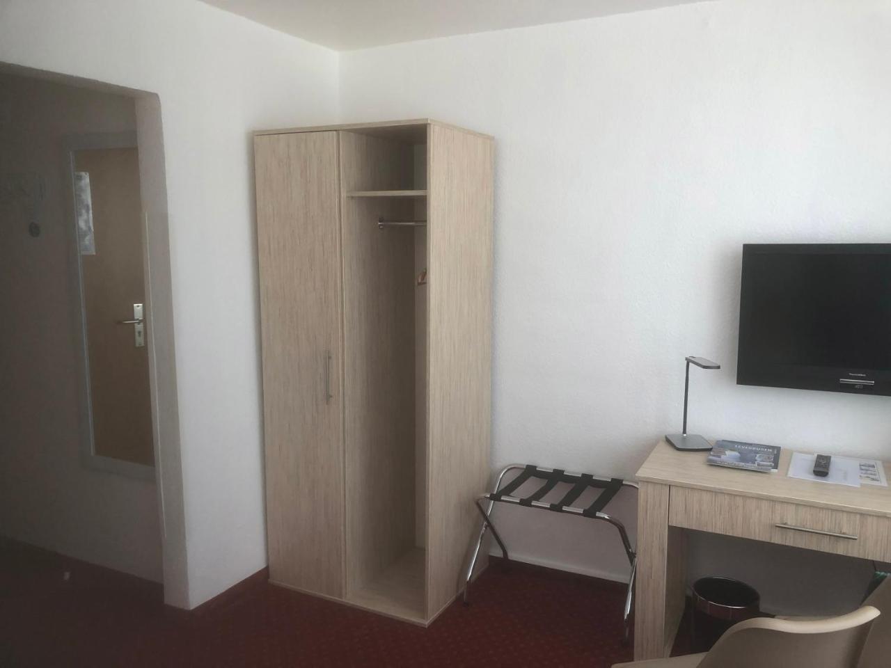 Hotel Sechzehn Leverkusen Kültér fotó