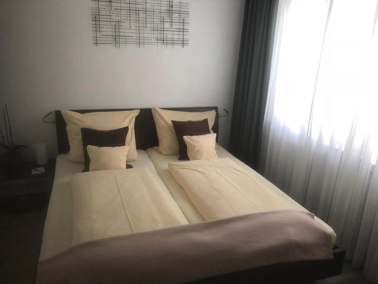 Hotel Sechzehn Leverkusen Kültér fotó